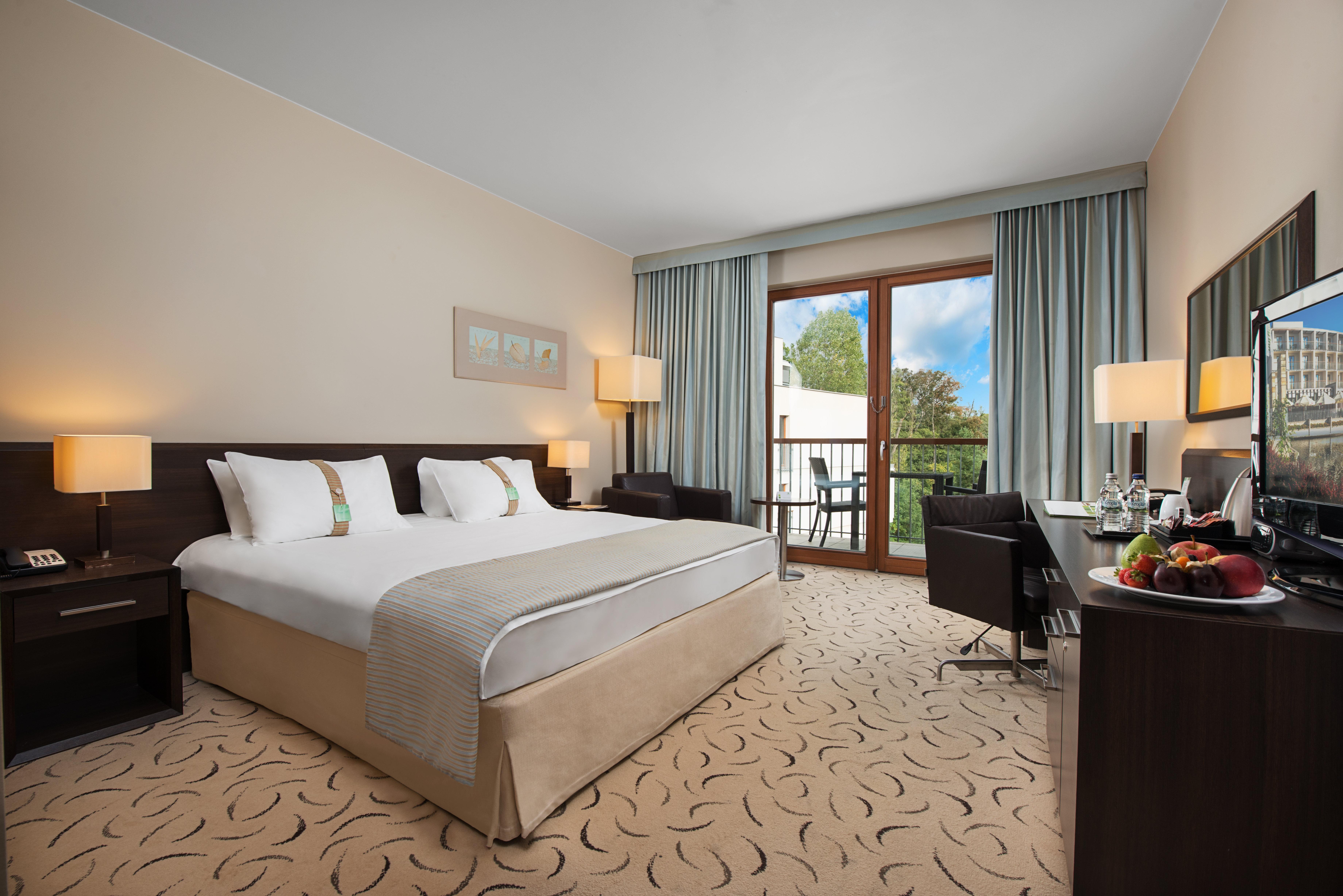 Holiday Inn Resort Warsaw Jozefow By Ihg Buitenkant foto