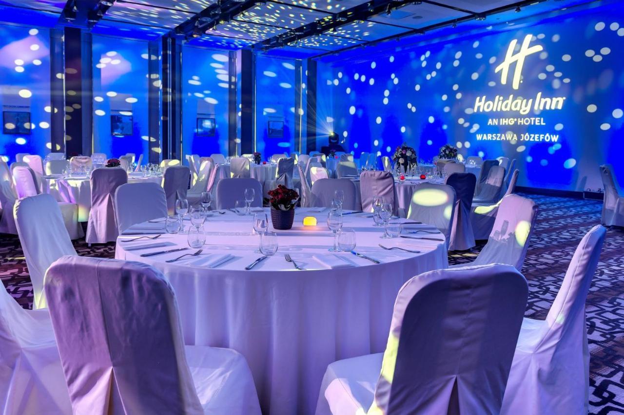 Holiday Inn Resort Warsaw Jozefow By Ihg Buitenkant foto