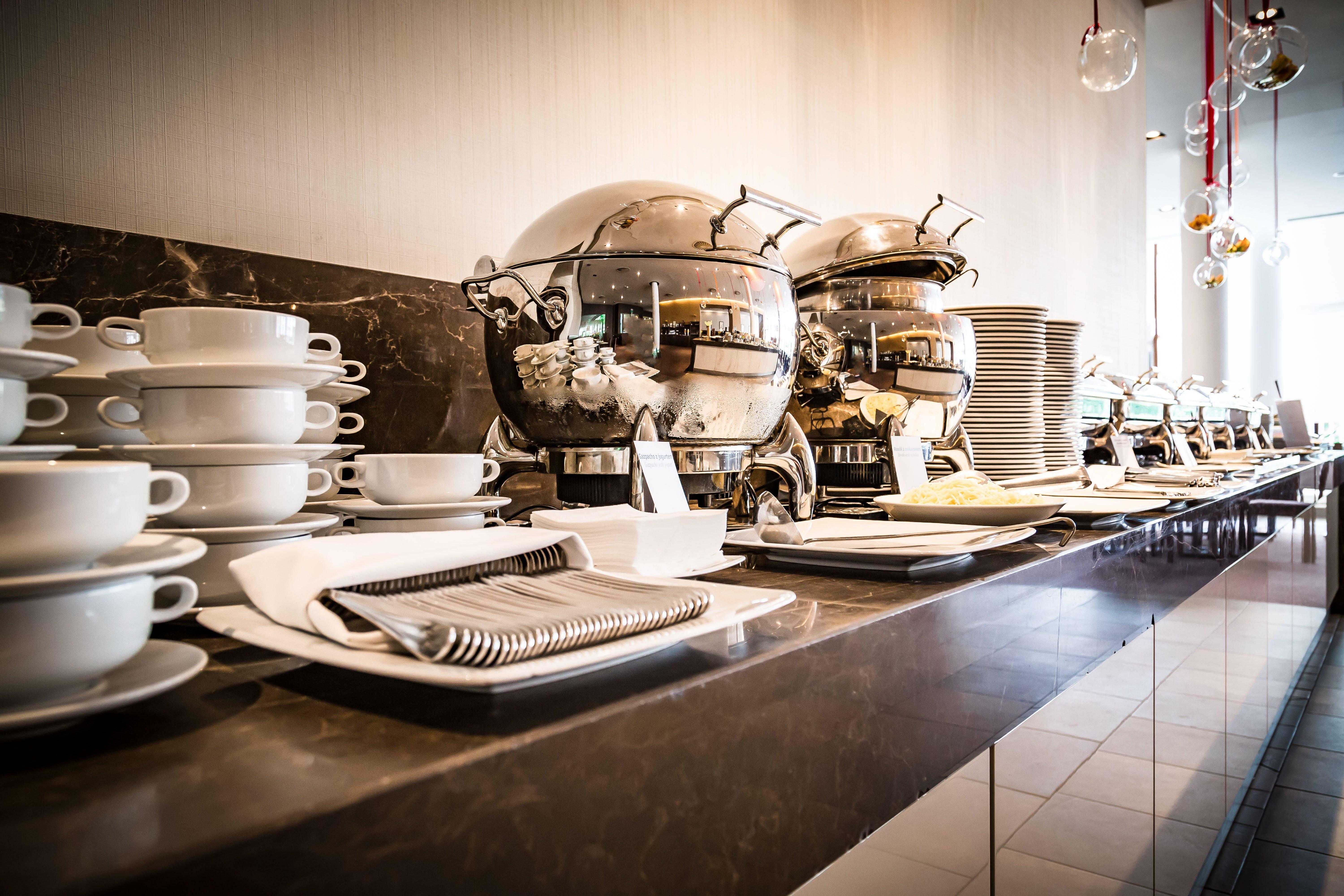 Holiday Inn Resort Warsaw Jozefow By Ihg Buitenkant foto